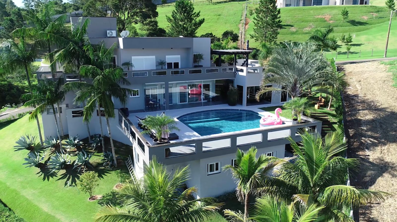 captacao-aerea-residencia-alto-padrao-drone Captação aérea de residência de alto padrão com drone